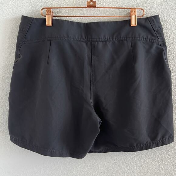 Helly Hansen Gray Active Hybrid Shorts Women's Large - Picture 2 of 8